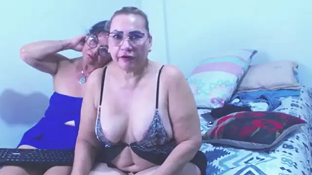 sexycristina 2 online show from 04-11-26, 03:22