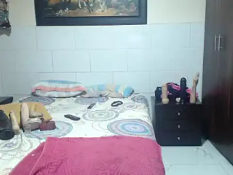 RobertaHott online show from 09-30-25, 10:48