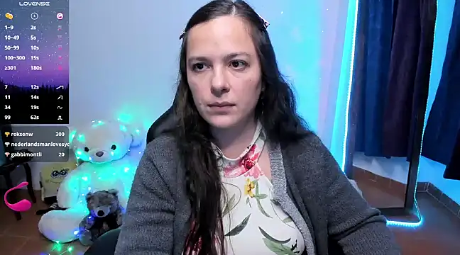 Snapshot of angelaagomez chatting on 02-15-25, 02:26 angelaagomez online show from 02-15-25, 02:26