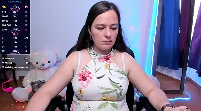 Snapshot of angelaagomez chatting on 03-02-25, 06:51 angelaagomez online show from 03-02-25, 06:51