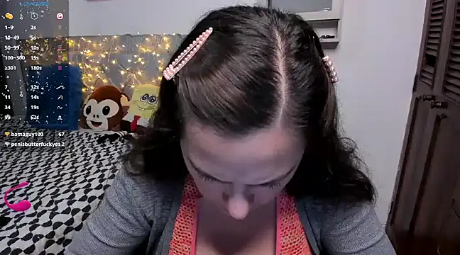 Snapshot of angelaagomez chatting on 03-13-25, 04:38 angelaagomez online show from 03-13-25, 04:38