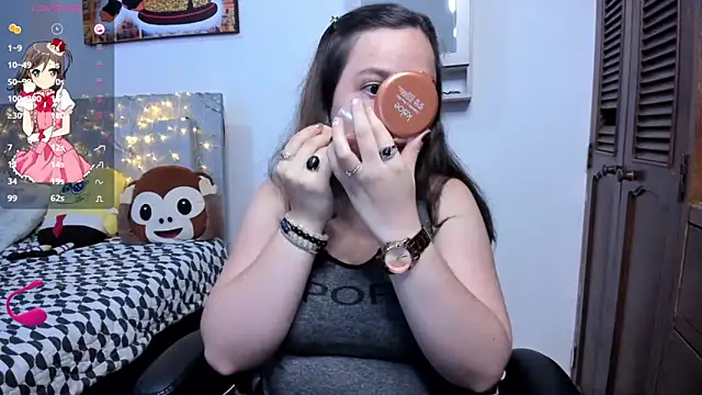 angelaagomez online show from 12-22-25, 10:29