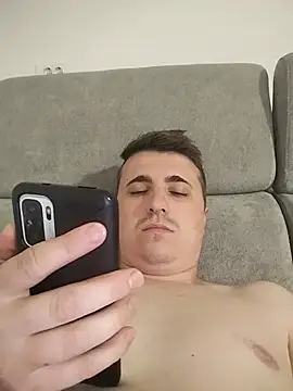 MrNoBoDy000 online show from 05-18-26, 07:09
