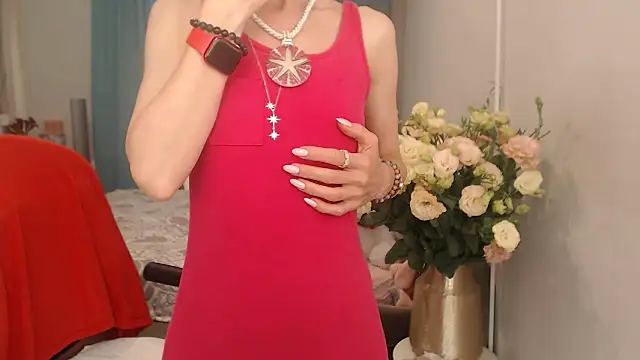 Snapshot of LuxuryNika chatting on 07-19-26, 03:27 LuxuryNika online show from 07-19-26, 03:27