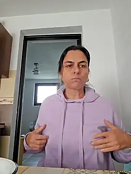 IsabelleCraft online show from 09-27-25, 11:37