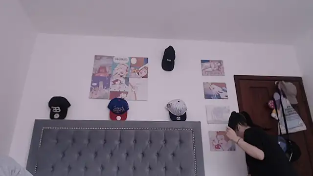 dulce maria x online show from 02-23-25, 05:29