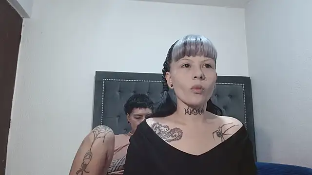 dulce maria x online show from 03-29-26, 09:09