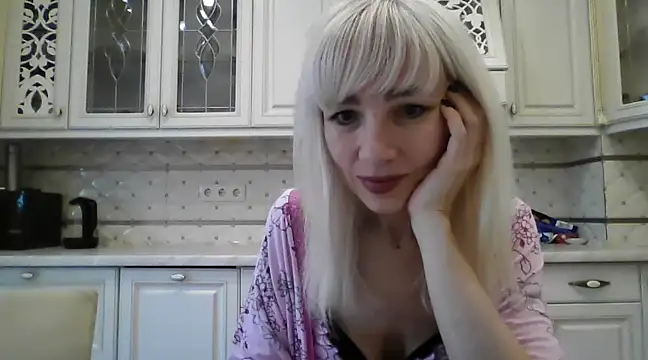 BarbaraKim online show from 12-23-24, 09:27