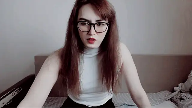 Snapshot of MinniMaksy chatting on 10-12-25, 10:03 MinniMaksy online show from 10-12-25, 10:03