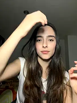 Snapshot of swrennn19 chatting on 10-22-25, 11:37 swrennn19 online show from 10-22-25, 11:37