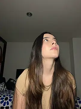 Snapshot of swrennn19 chatting on 11-24-25, 10:42 swrennn19 online show from 11-24-25, 10:42