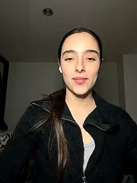 Snapshot of swrennn19 chatting on 12-03-25, 10:52 swrennn19 online show from 12-03-25, 10:52