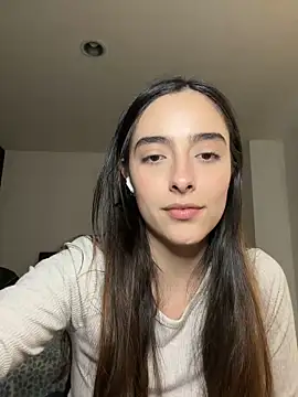 Snapshot of swrennn19 chatting on 12-19-25, 07:32 swrennn19 online show from 12-19-25, 07:32