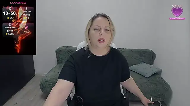 erikaerika online show from 04-27-26, 07:06