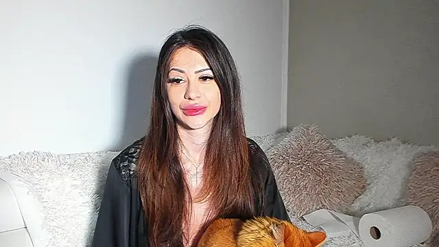 BrianaDiamondXXX online show from 08-03-26, 09:04