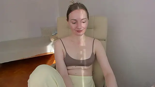 Snapshot of CandyAshley chatting on 06-06-26, 04:06 CandyAshley online show from 06-06-26, 04:06