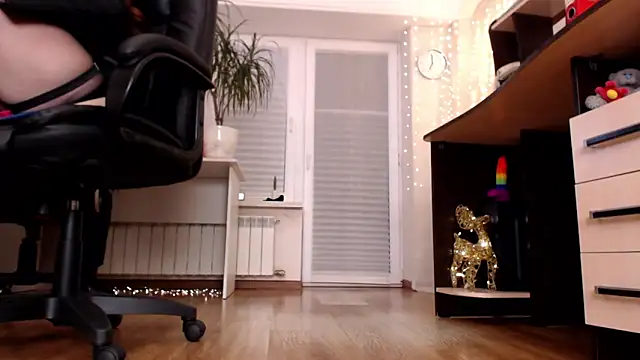 CassieDonald online show from 02-09-26, 04:00