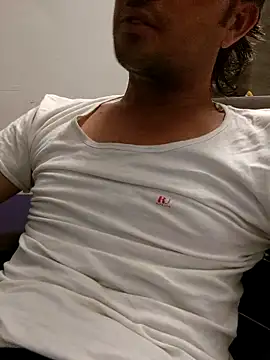 HotBoyOm online show from 04-30-26, 10:54