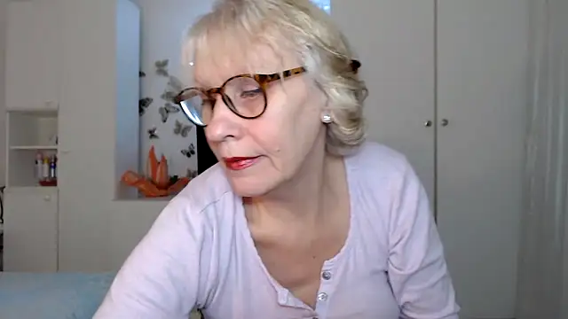 Ghertrude52 online show from 02-11-25, 04:44