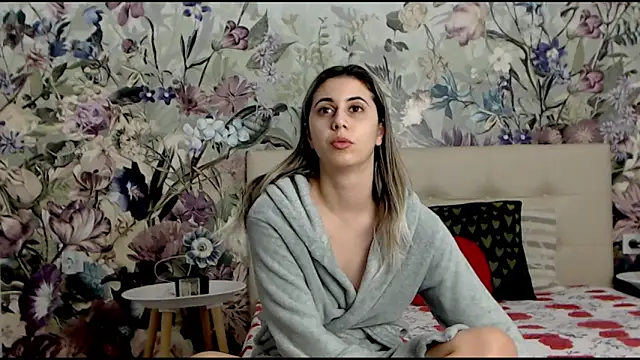 RoseDiamond06 online show from 02-18-25, 09:09