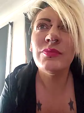 PinkTheHawk online show from 02-28-26, 02:01