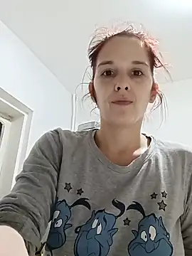 Snapshot of SexxyLety chatting on 01-28-25, 04:19 SexxyLety online show from 01-28-25, 04:19