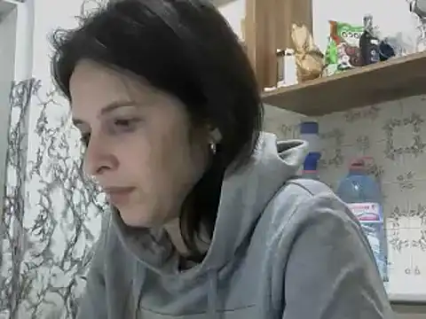 Snapshot of SexxyLety chatting on 03-09-25, 08:10 SexxyLety online show from 03-09-25, 08:10
