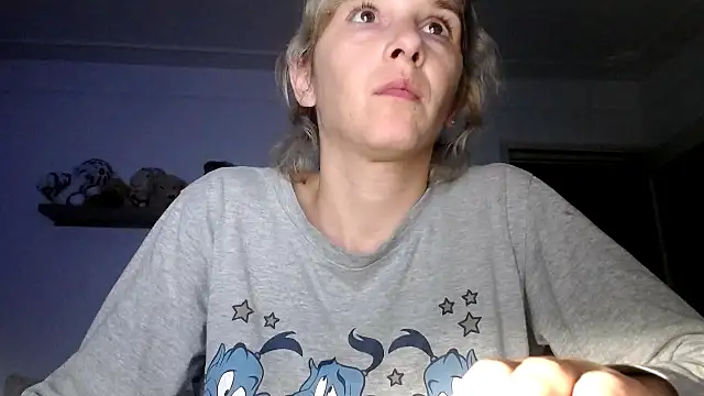 Snapshot of SexxyLety chatting on 10-11-25, 07:56 SexxyLety online show from 10-11-25, 07:56