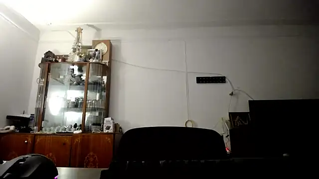 SexxyLety online show from 10-27-25, 10:03