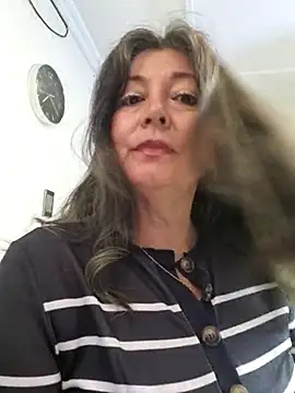 emma tour online show from 03-04-25, 04:09