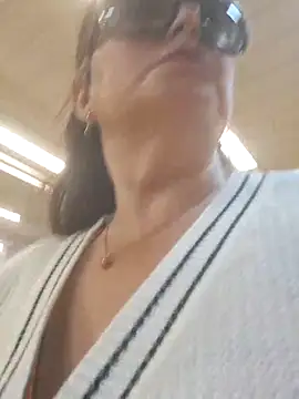 emma tour online show from 03-19-25, 05:06