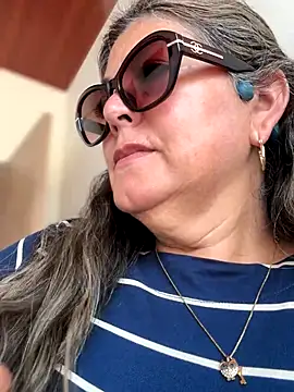 emma tour online show from 11-09-25, 09:35