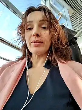 EvaXOAir online show from 12-18-25, 06:08