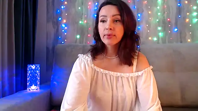 EvaXOAir online show from 01-08-26, 04:04