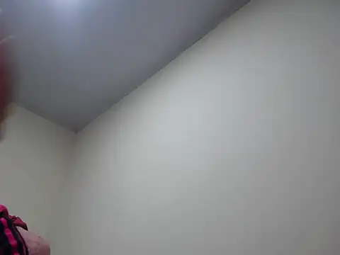 Snapshot of Mia_davis01 chatting on 11-09-25, 05:50 Mia davis01 online show from 11-09-25, 05:50