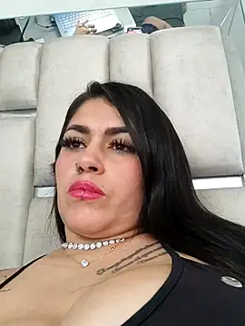 chelaqueen  online show from 03-30-26, 07:48