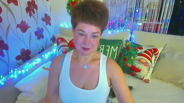 JennAlison online show from 12-19-25, 12:45