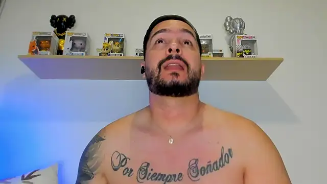 Snapshot of camilo_restrepo21 chatting on 05-28-26, 12:30 camilo restrepo21 online show from 05-28-26, 12:30