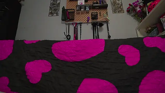 barbarah  online show from 11-07-25, 10:26