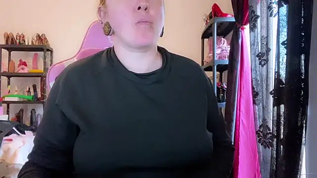 kisicaxx online show from 02-08-26, 02:42