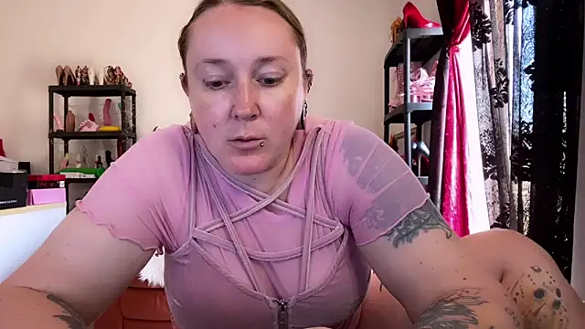 kisicaxx online show from 05-16-26, 11:42