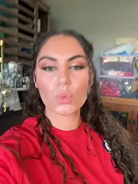 lovely beast online show from 06-19-26, 05:17