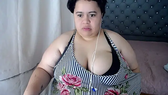 hotlesby4uxxx online show from 12-28-24, 04:52