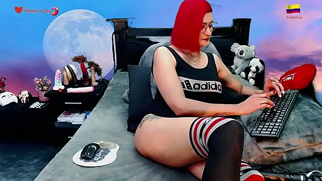 Hanna Luna online show from 12-12-24, 07:30