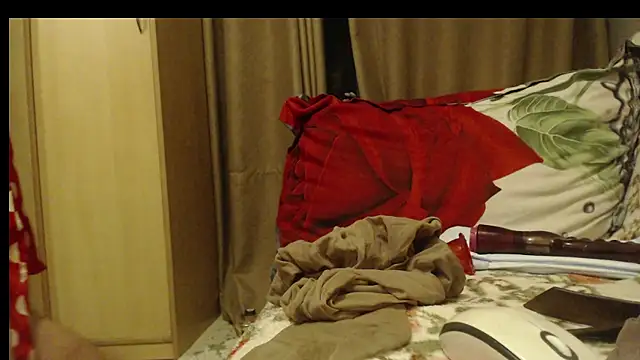 Snapshot of larawet chatting on 01-03-25, 06:14 larawet online show from 01-03-25, 06:14