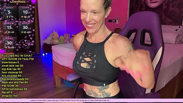 mommyselenafit  online show from 11-26-25, 01:50