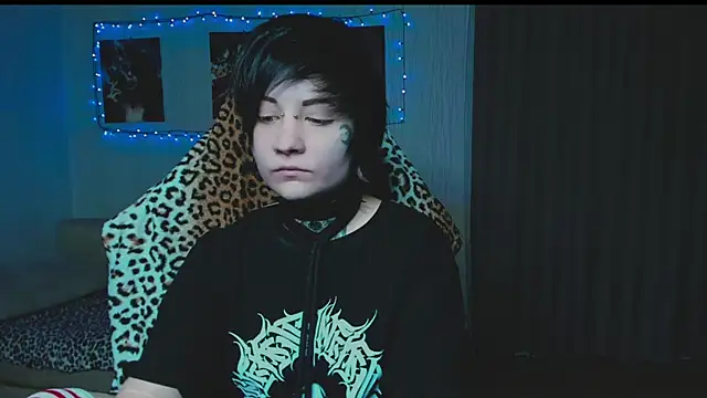 Snapshot of acid_trip1l chatting on 09-29-25, 09:41 acid trip1l online show from 09-29-25, 09:41