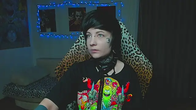 Snapshot of acid_trip1l chatting on 10-23-25, 08:18 acid trip1l online show from 10-23-25, 08:18