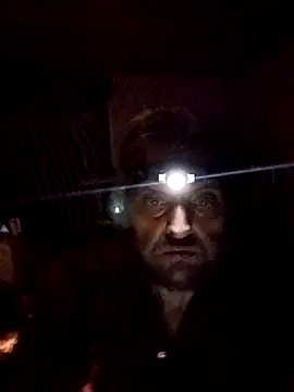 Snapshot of N8daMac chatting on 10-28-25, 11:03 N8daMac online show from 10-28-25, 11:03