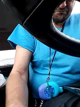 Snapshot of N8daMac chatting on 11-22-25, 08:19 N8daMac online show from 11-22-25, 08:19